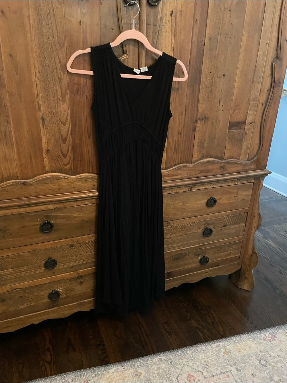 Joie Black Sleeveless Maxi Dress with V-Neck